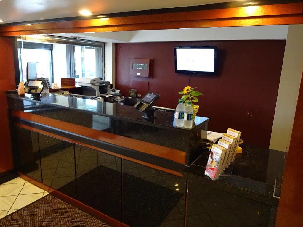 Red Roof Inn Hartford - Vernon Kültér fotó
